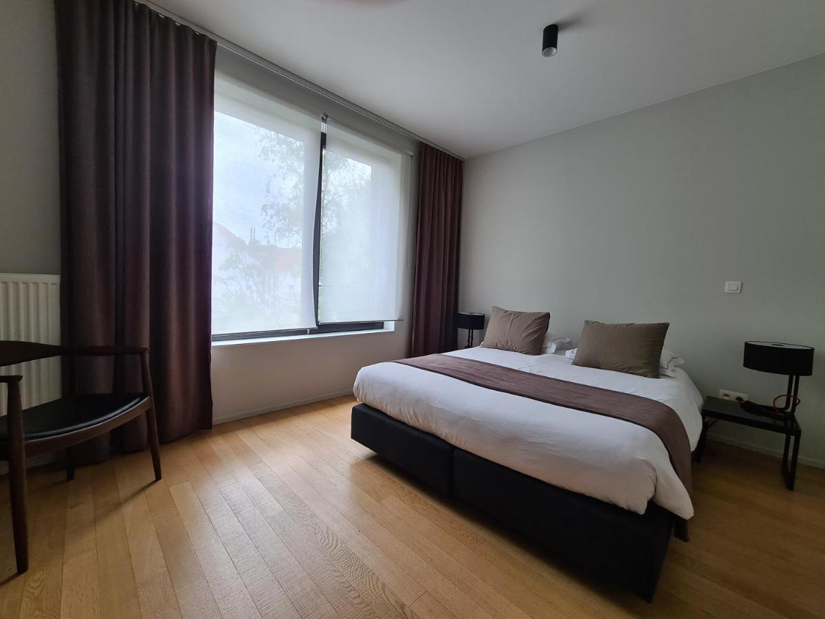 B&B A Cote Du Cinquantenaire Etterbeek Exterior photo