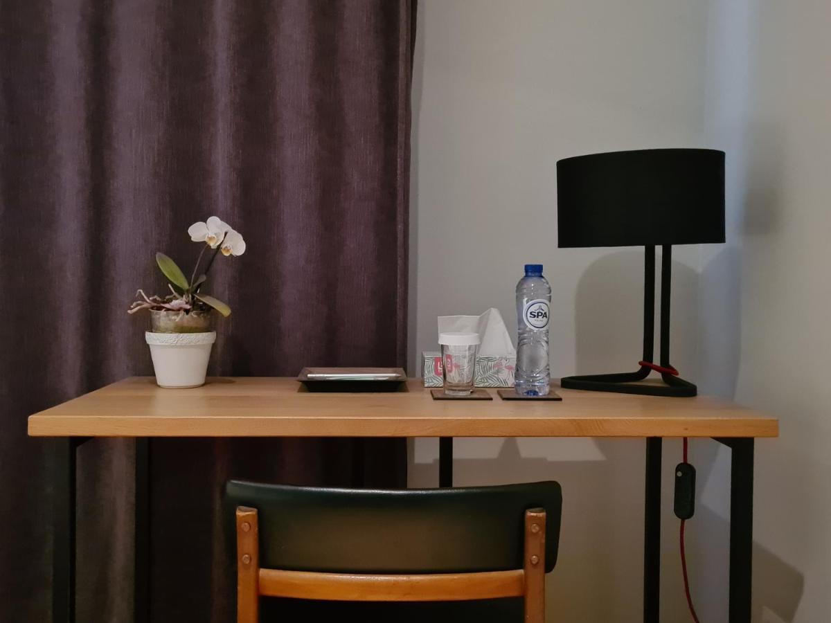 B&B A Cote Du Cinquantenaire Etterbeek Exterior photo